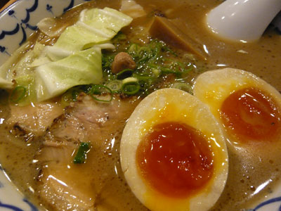 煮玉子とっぴんぐー!